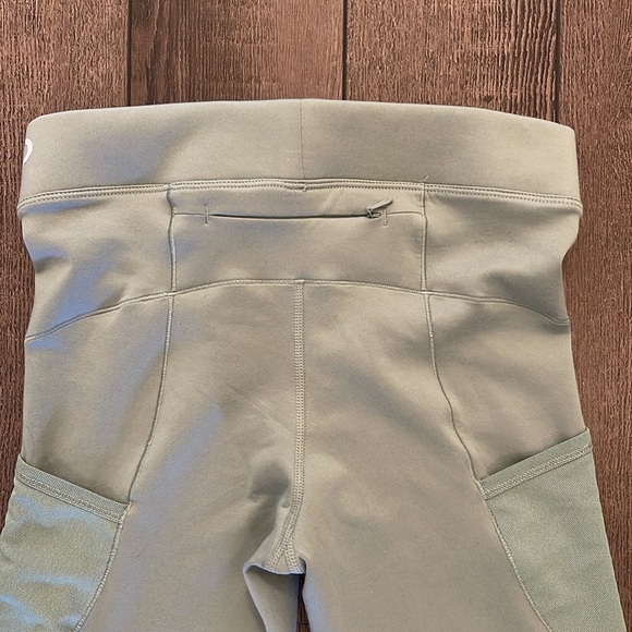 Women’s Nike Pro Therma-FIT - Picture 4 of 4